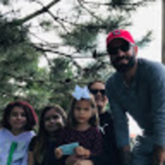 Meet your Posher, Richard - Picture 1 of 1